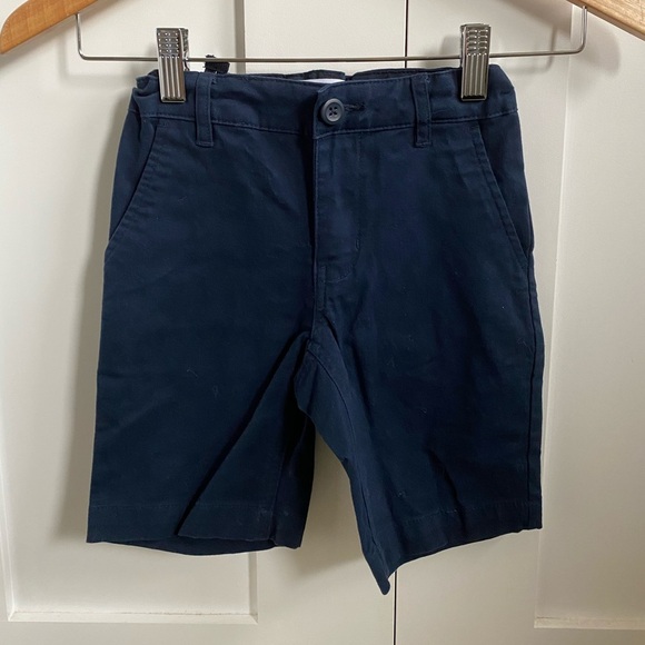 6y Old Navy Blue Chino Shorts (almost new) - Picture 1 of 3